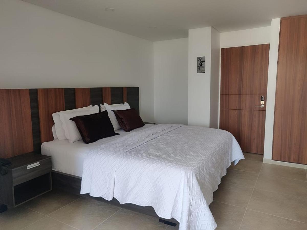 Hotel Cacique Plaza II Sogamoso Exteriör bild